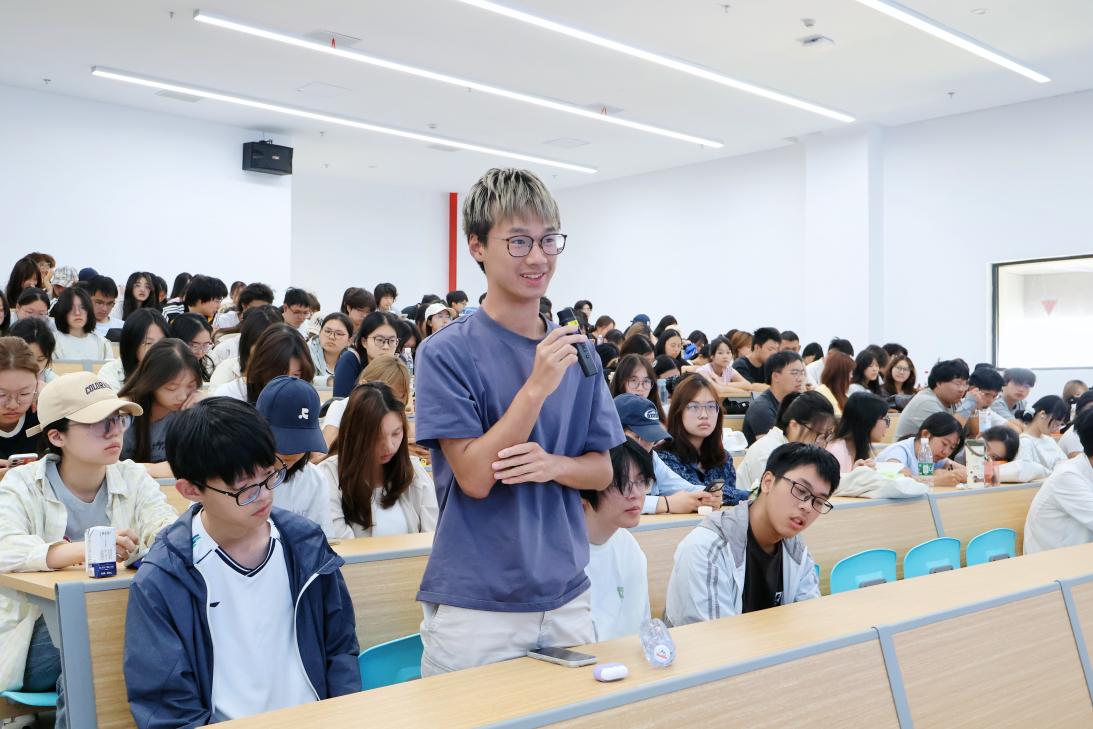 数智赋能启新程——财会专业开展 2026 级新生开学第一课专题讲座